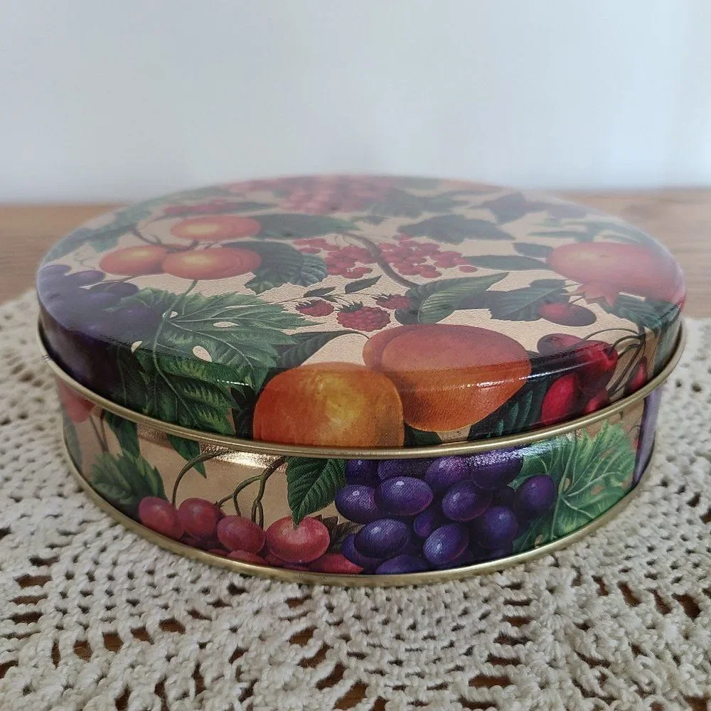 Vintage Tin Gold With Fruit And Leaves - Very Colorful - Great Condition